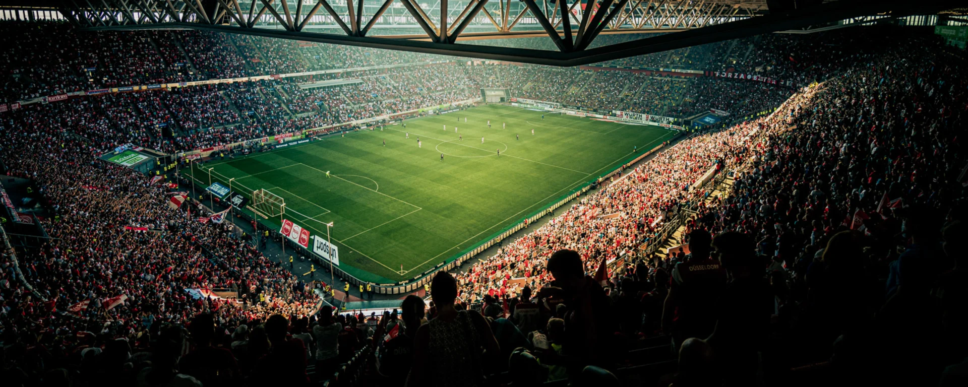 Fußballstadion während eines Spiels